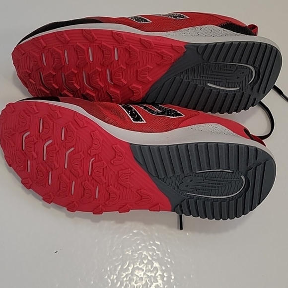 New Balance Men's Athletic Shoes - Picture 5 of 8